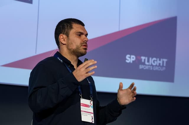 Светослав Петков